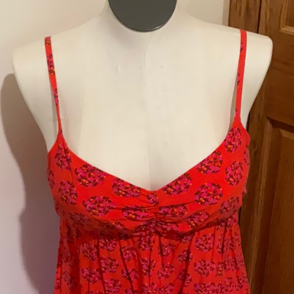 Dress - Picture 2 of 4